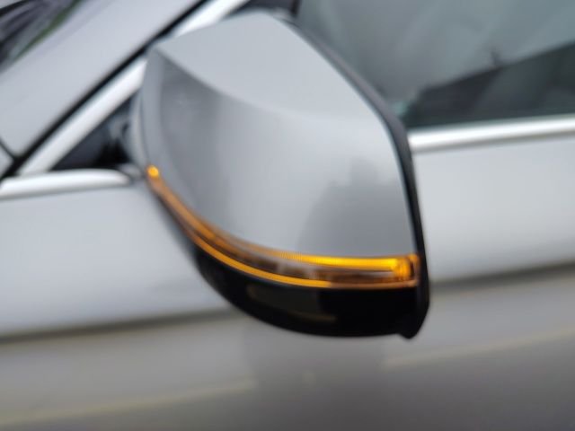 Used 2015 Silver BMW 528i xDrive image 10
