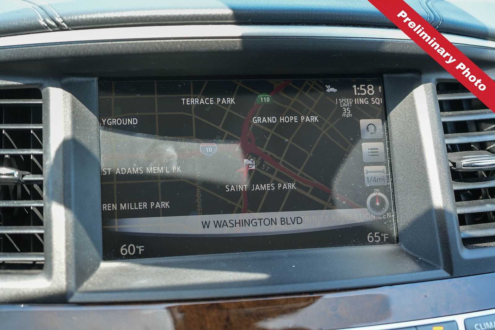 Used 2019 Majestic White INFINITI LUXE image 18
