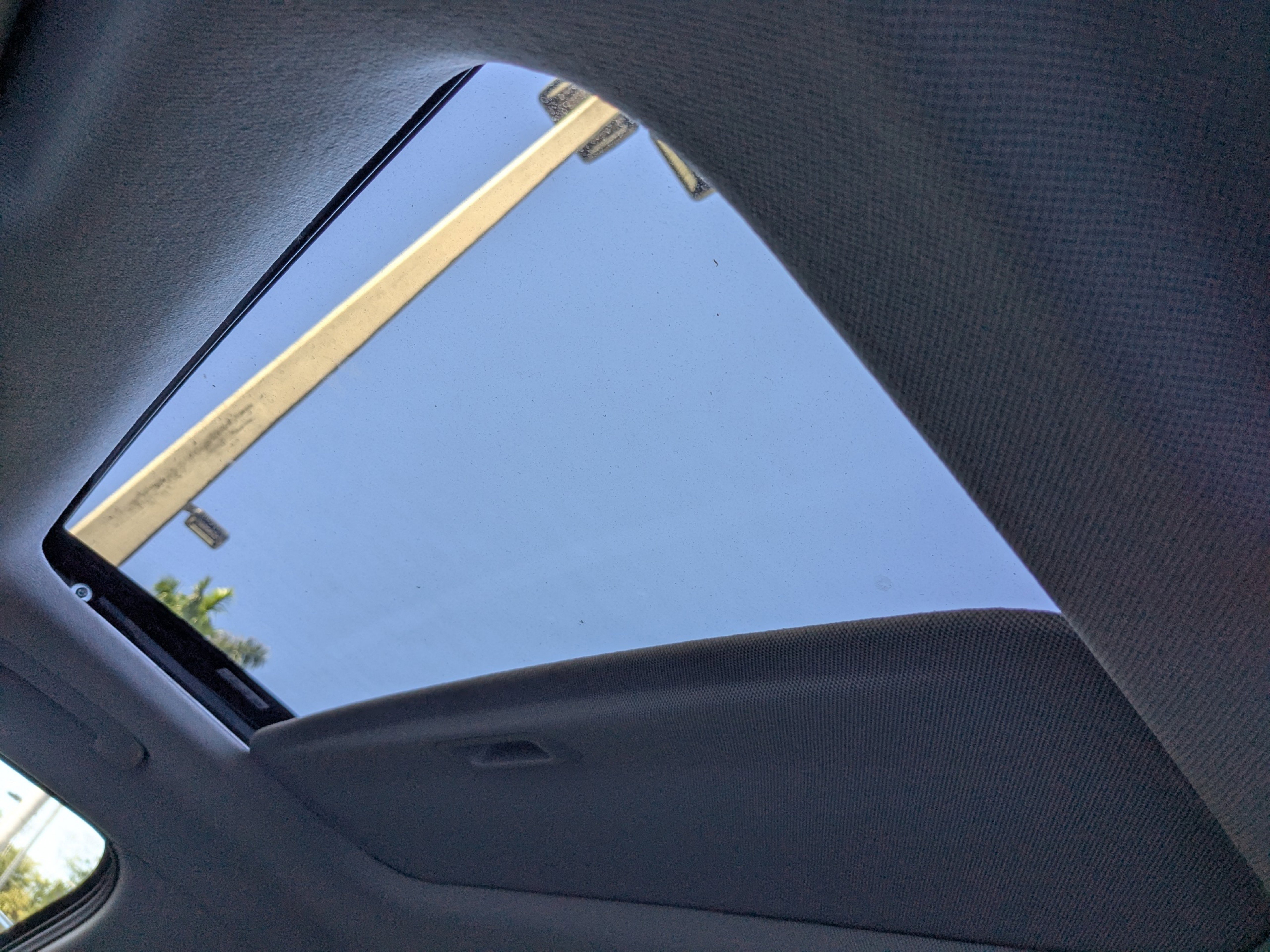 2025 Hyundai Elantra SEL - Photo 16