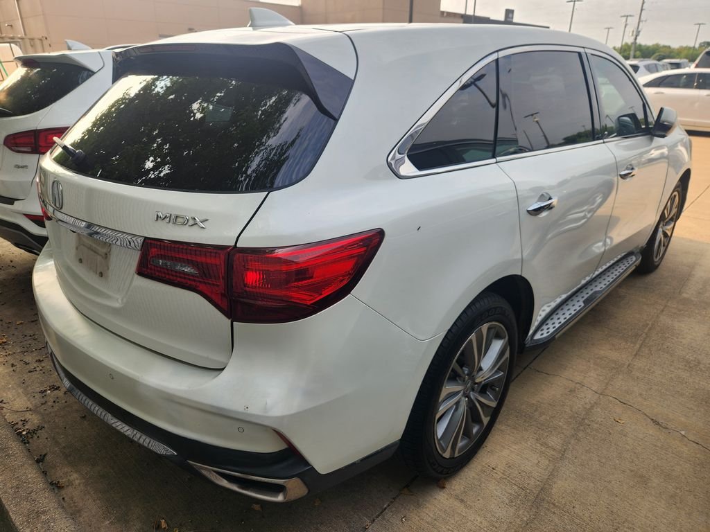 Used 2017 White Diamond Pearl Acura w/Technology Pkg image 5