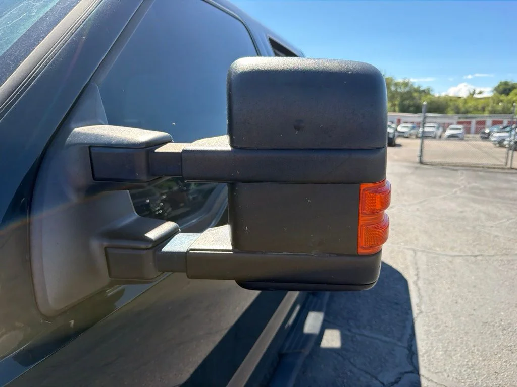 Used 2013 Green Ford XL image 9
