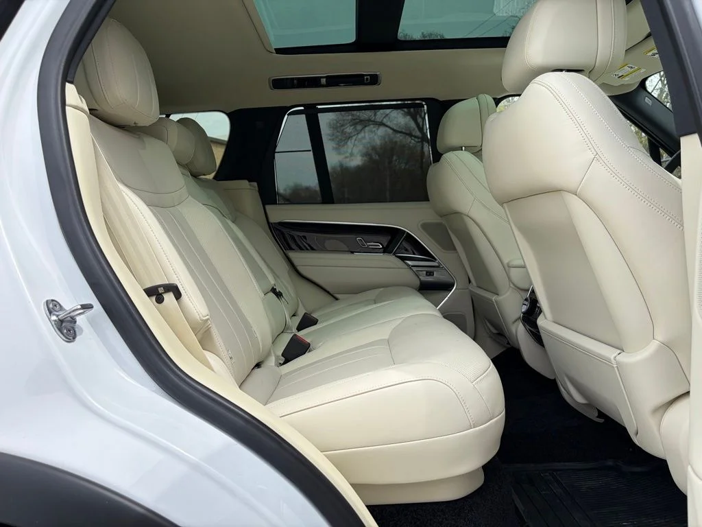 New 2025 White Land Rover SE image 17