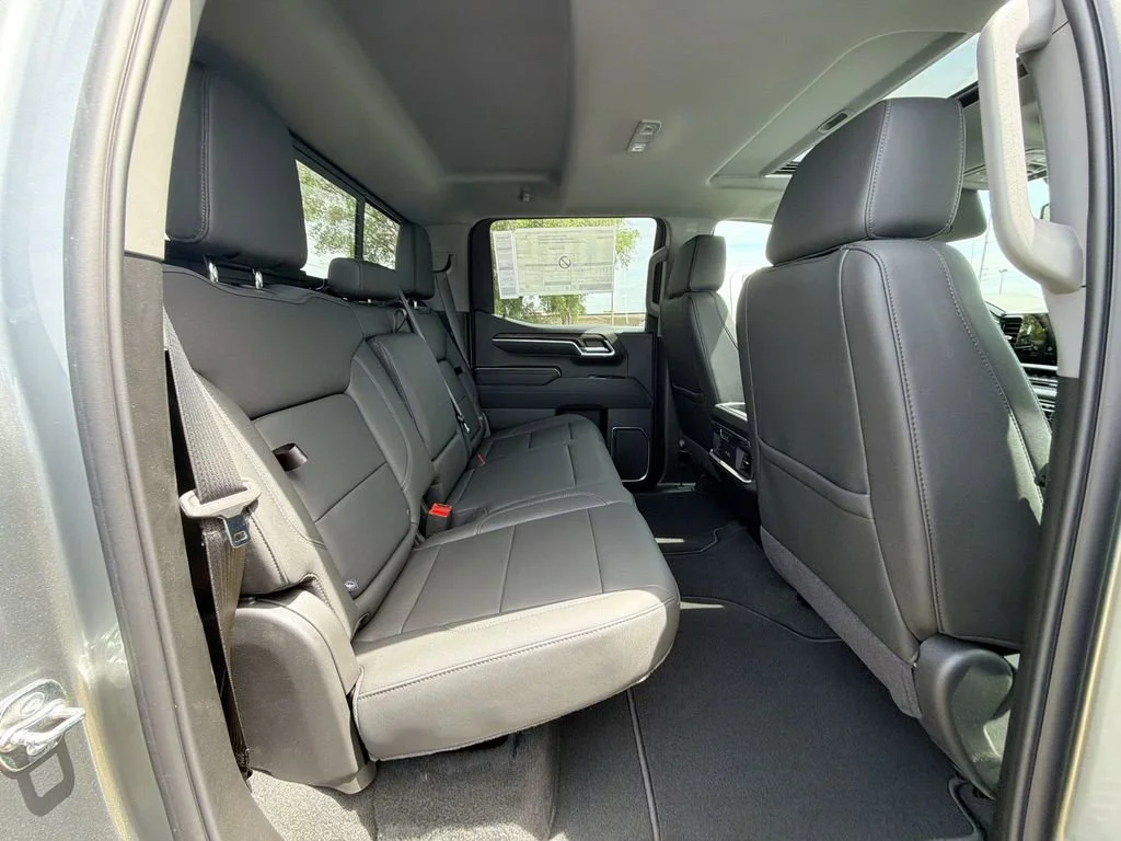 2026 GMC Sierra 1500 SLT - Photo 35