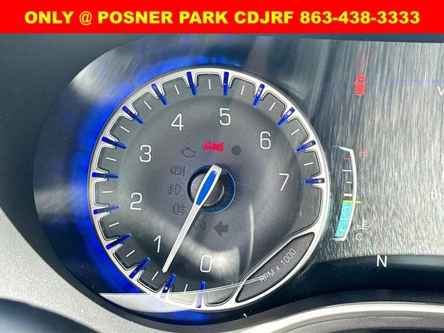 New 2026 Bright White Clear-Coat Exterior Paint Chrysler  image 10
