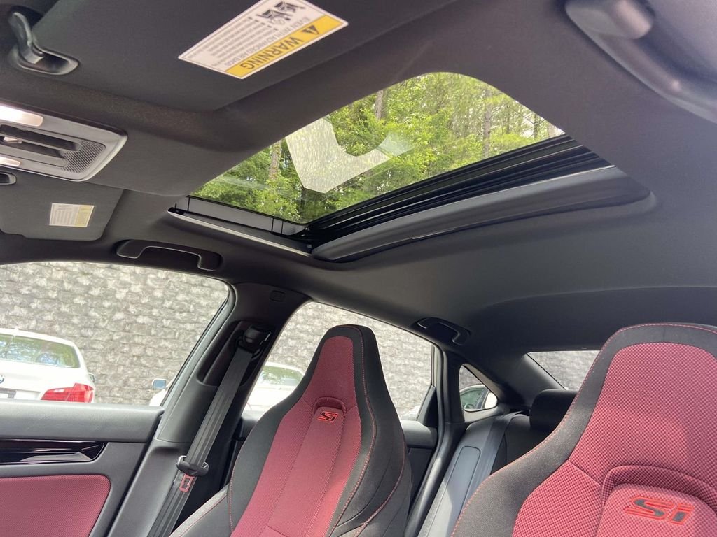 Used 2025 Gray Honda  image 17