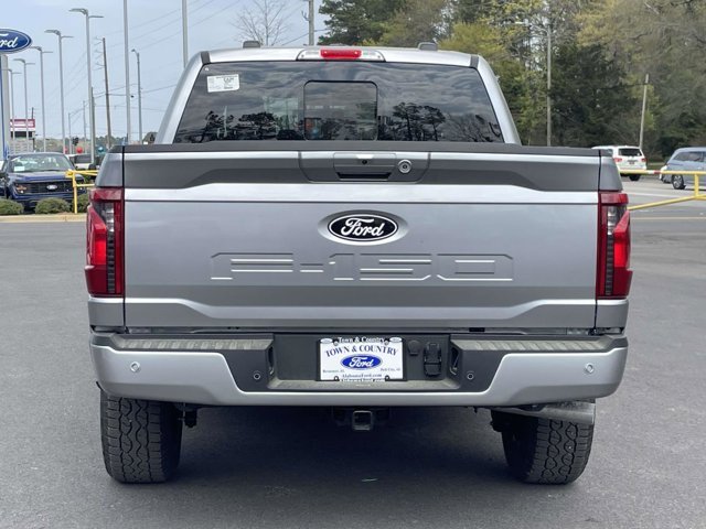 New 2026 Iconic Silver Metallic Ford XLT image 24