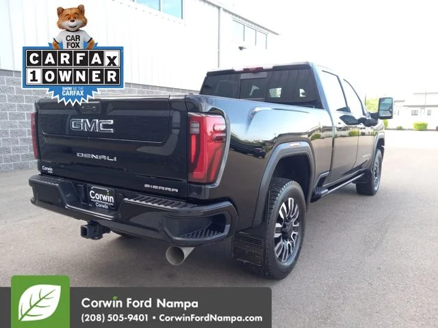 Used 2024 Onyx Black GMC  image 3
