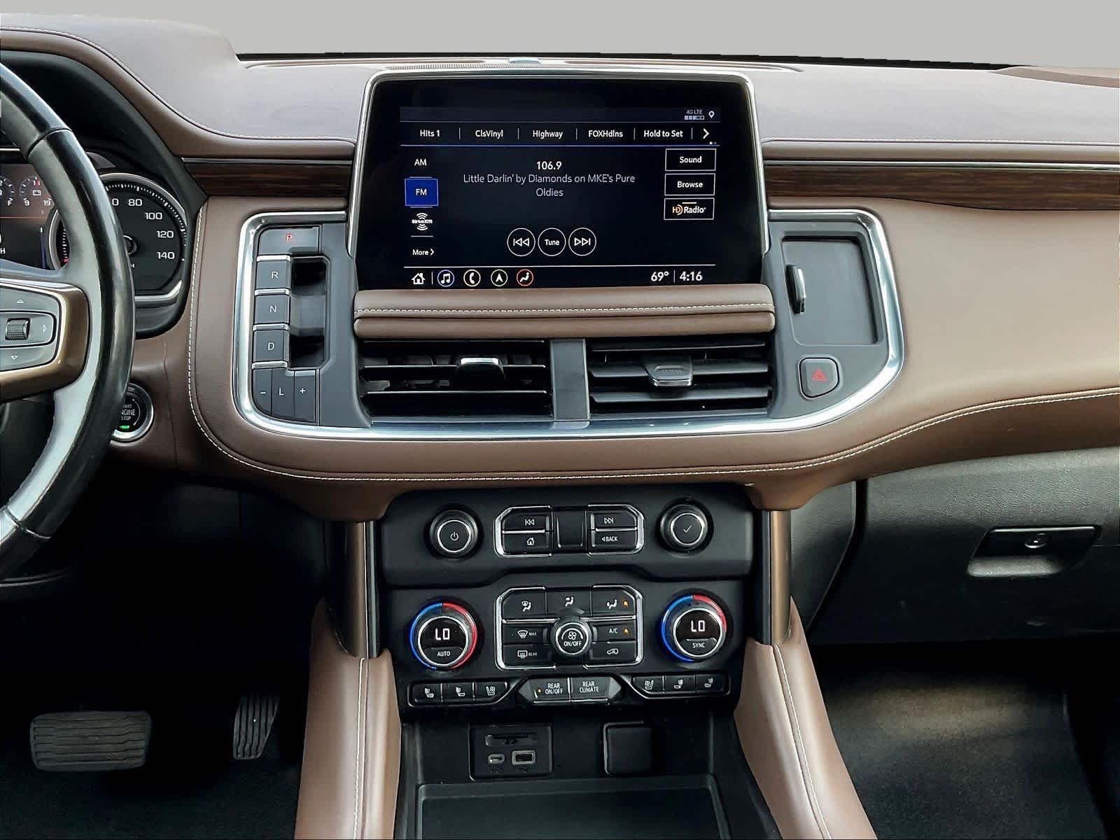 2021 Chevrolet Suburban High Country - Photo 12