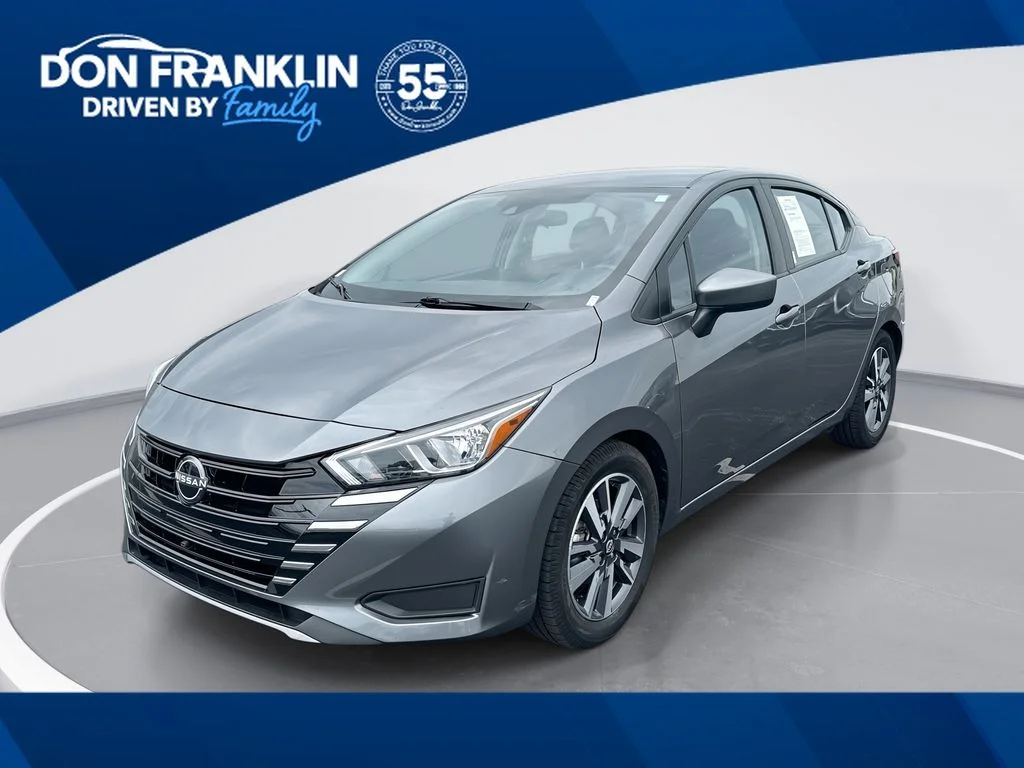Used 2023 Gray Nissan 1.6 SV image 1