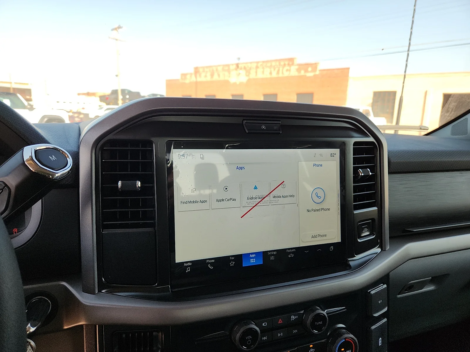 New 2026 Oxford White Ford XLT image 24