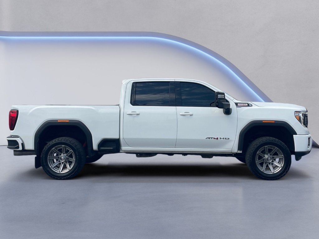 Used 2022 Summit White GMC AT4 image 17