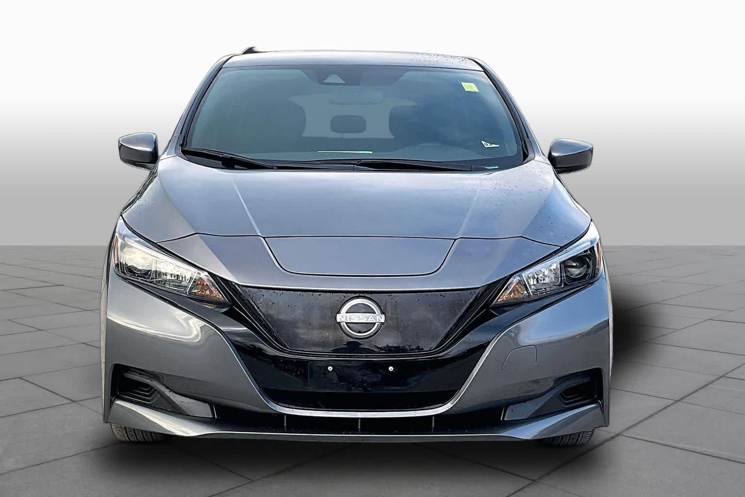 Used 2025 Gun Metallic Nissan S image 3