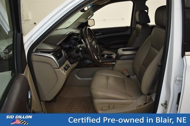 2019 Chevrolet Suburban LT - Photo 8