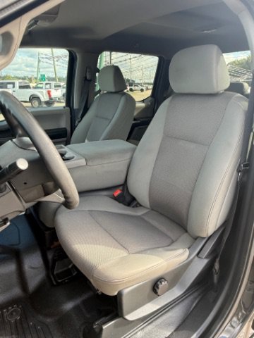 Used 2021 Black Ford XL image 15