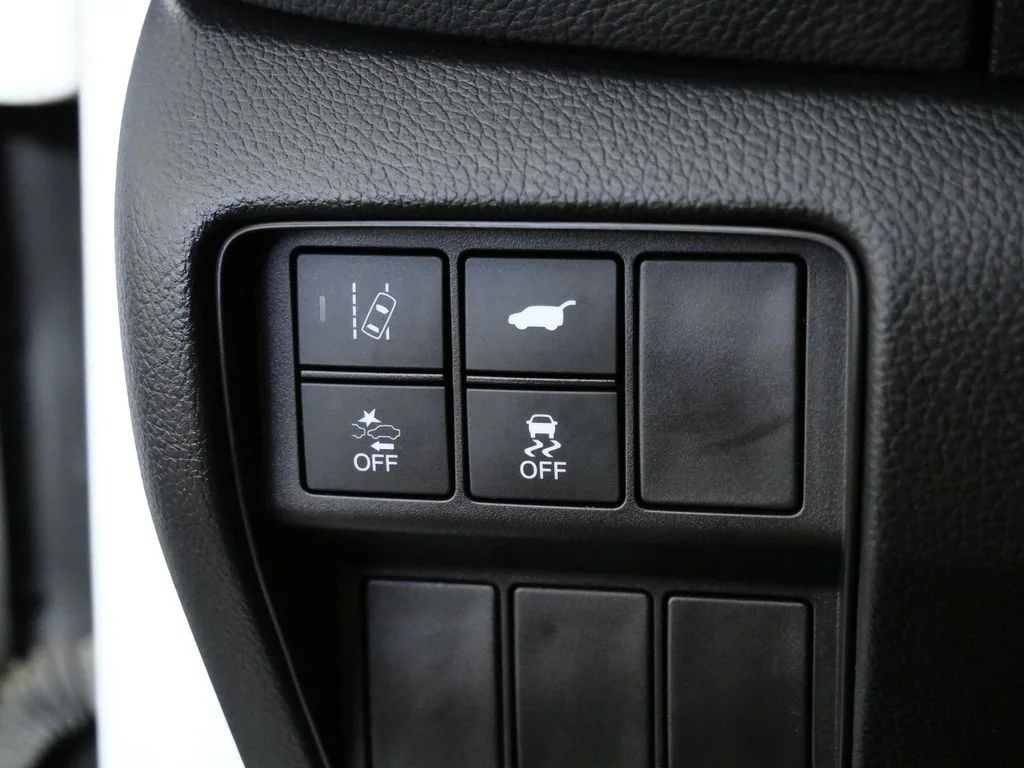 Used 2018  Honda EX-L image 24