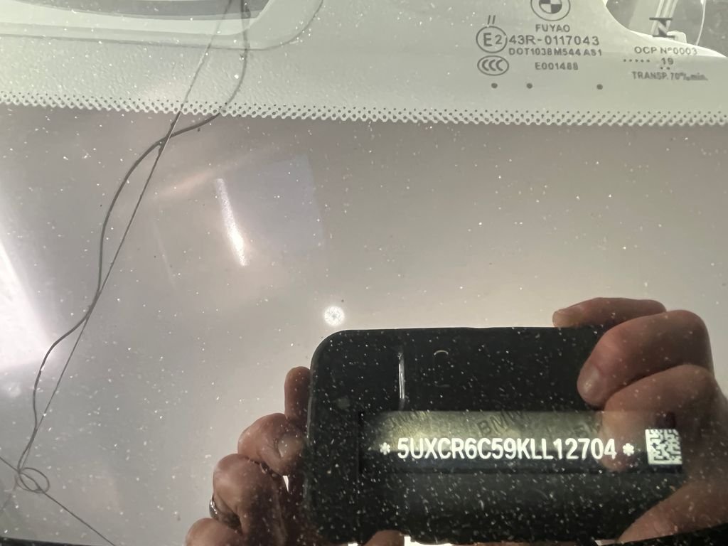 Used 2019 Black BMW xDrive40i image 31