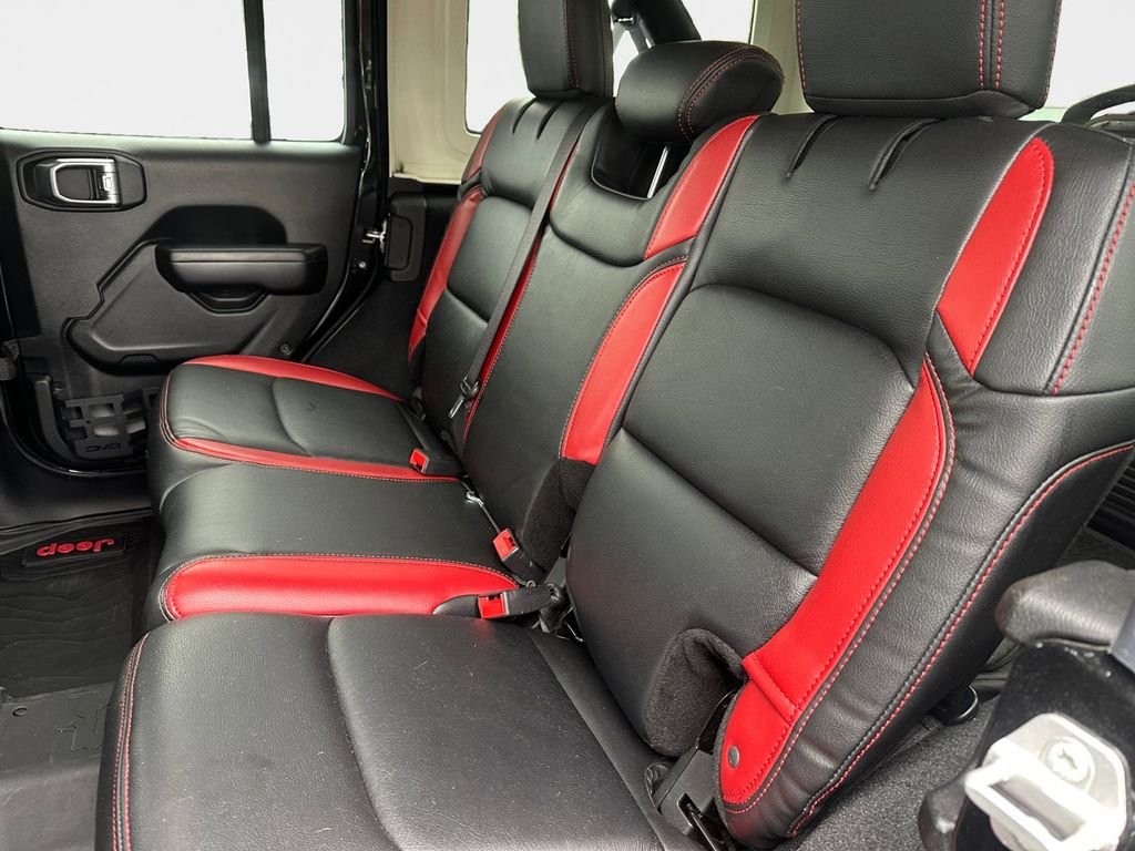 Used 2021 Black Jeep Unlimited Rubicon image 9