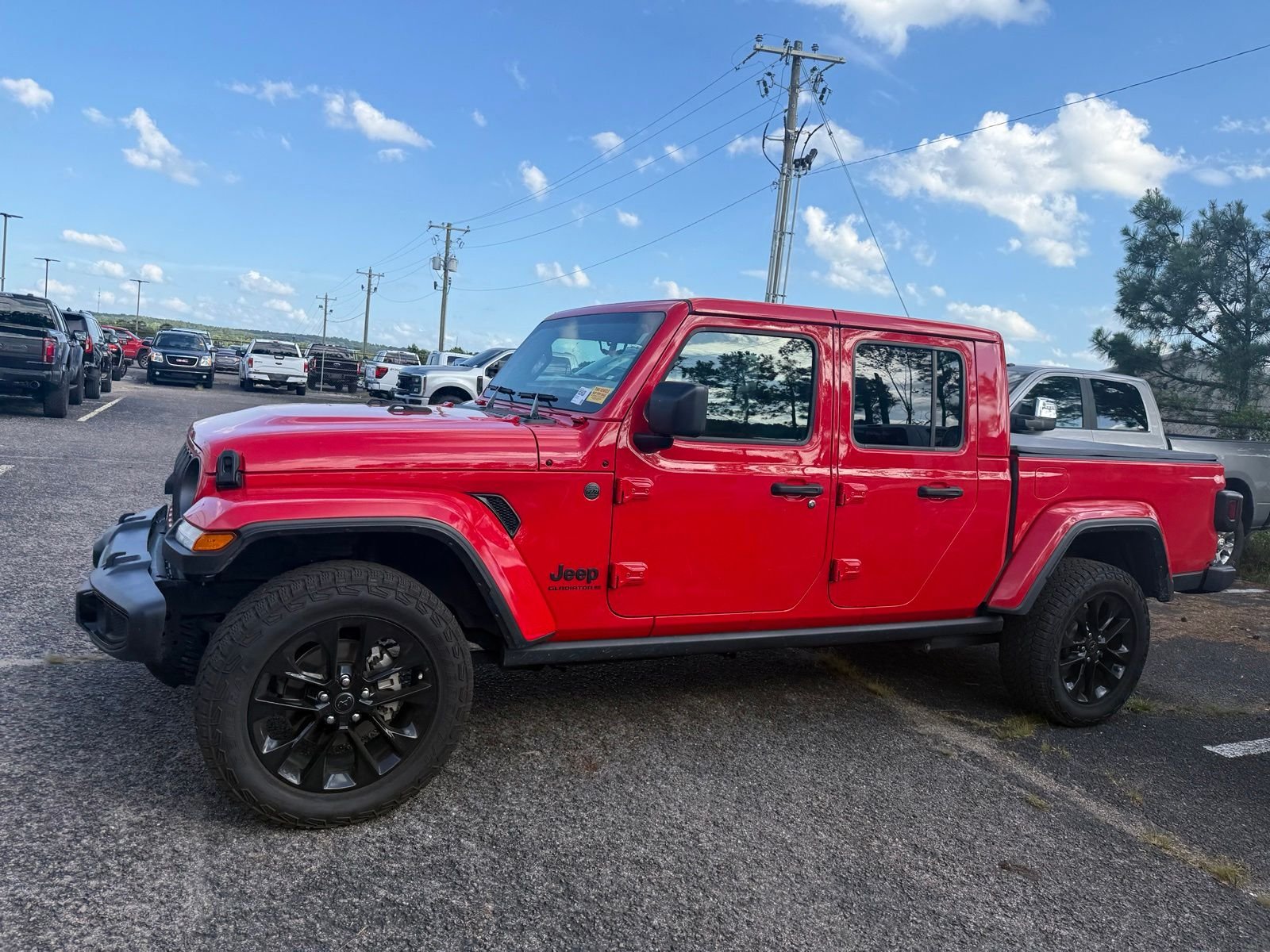 Certified Used 2024 Red Jeep Sport image 4