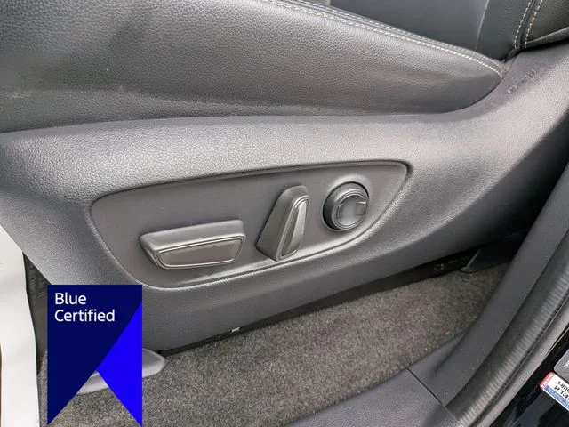 Used 2025 Black Toyota Base image 15