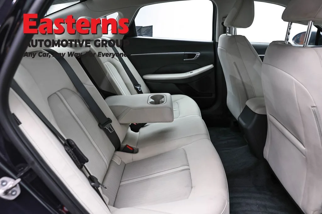 Used 2023 Blue Hyundai SEL image 23