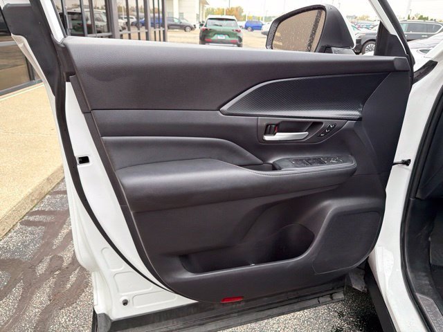 Used 2024 White Toyota MAX Limited image 17