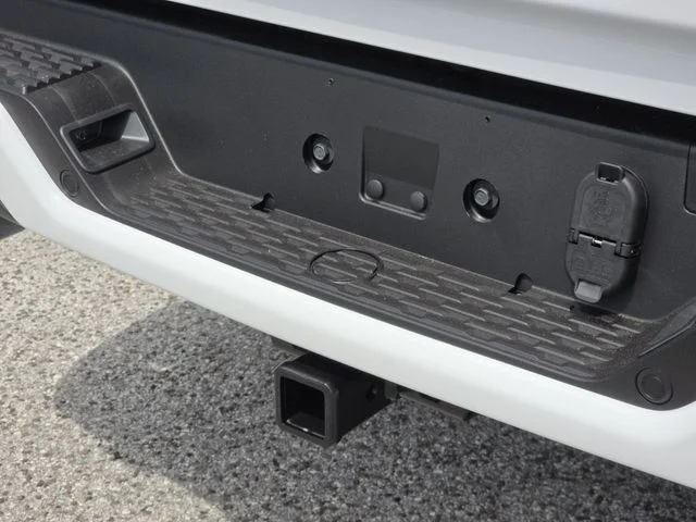 2026 RAM 1500 Laramie - Photo 11