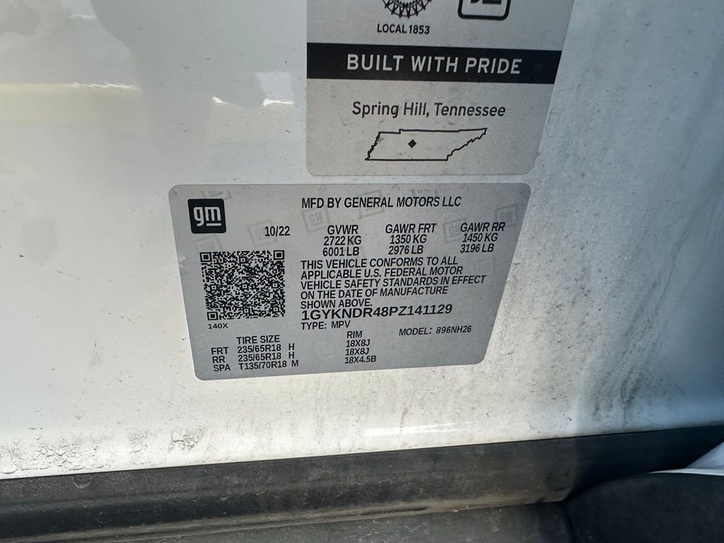Used 2023 White Cadillac Premium Luxury image 39