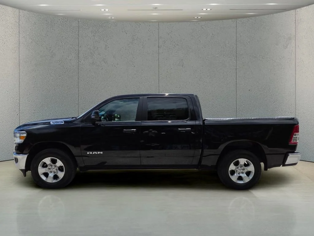 Certified Used 2024 Diamond Black Crystal Pearlcoat Ram Big Horn image 6
