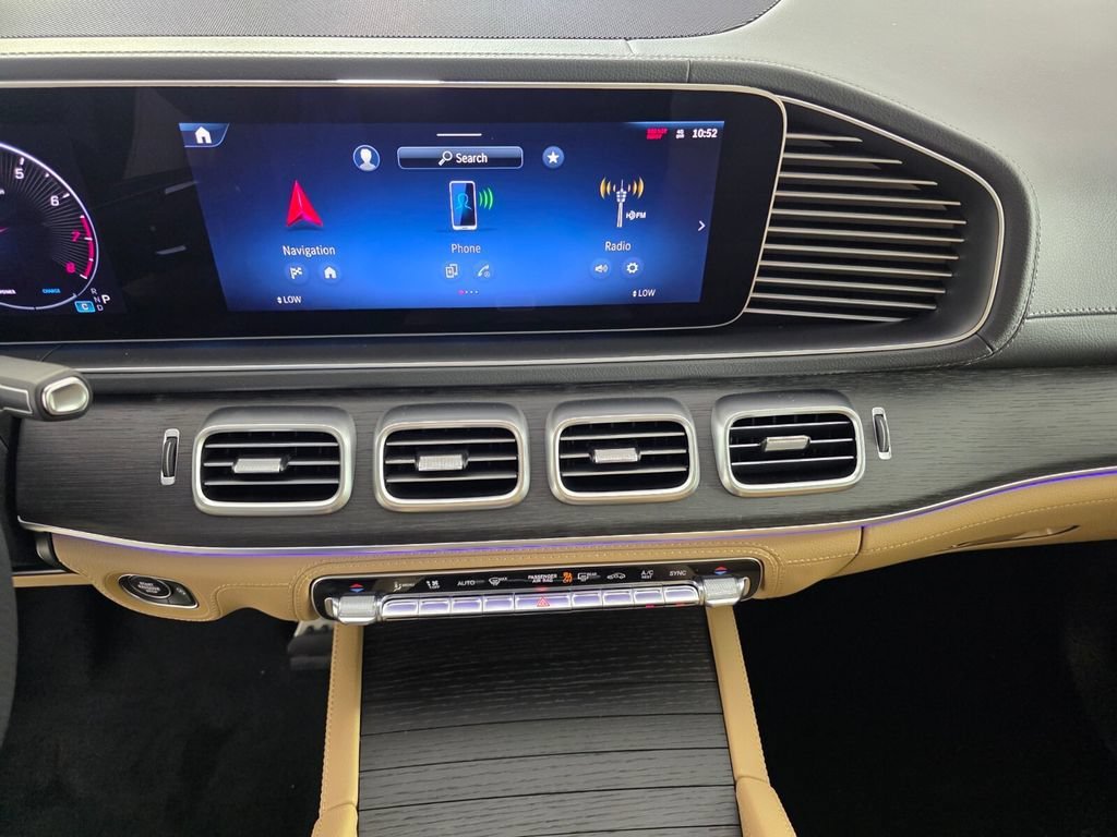 New 2026 MANUFAKTUR Alpine Grey Mercedes-Benz GLS 580 image 36