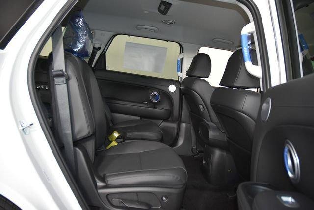New 2026 White Hyundai SEL 7P image 67