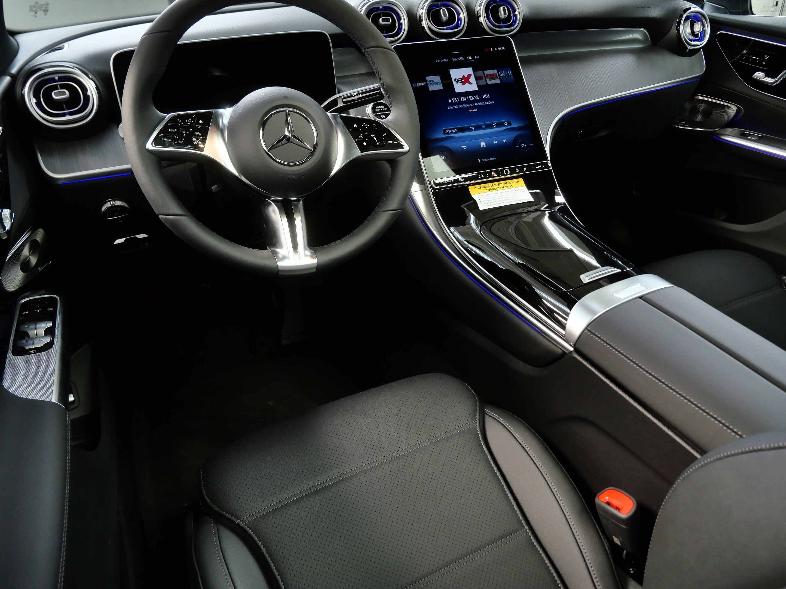 New 2026 Cirrus Silver Metallic Mercedes-Benz GLC 300 image 2