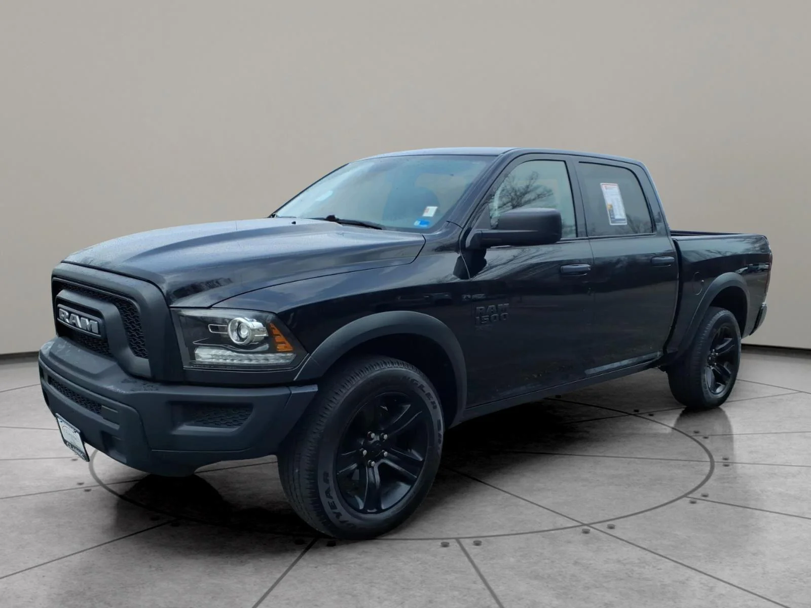 2024 RAM 1500 Classic Warlock 4x4 Crew Cab 5'7's photo