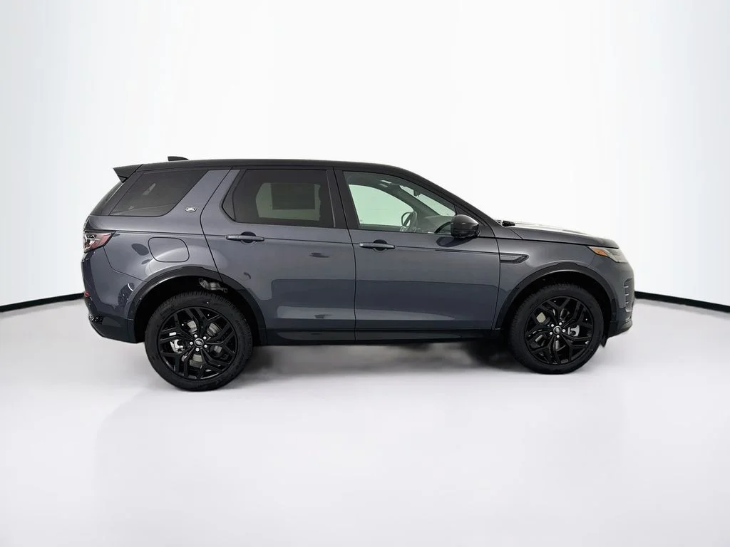 New 2026 Varesine Blue Land Rover Landmark image 4