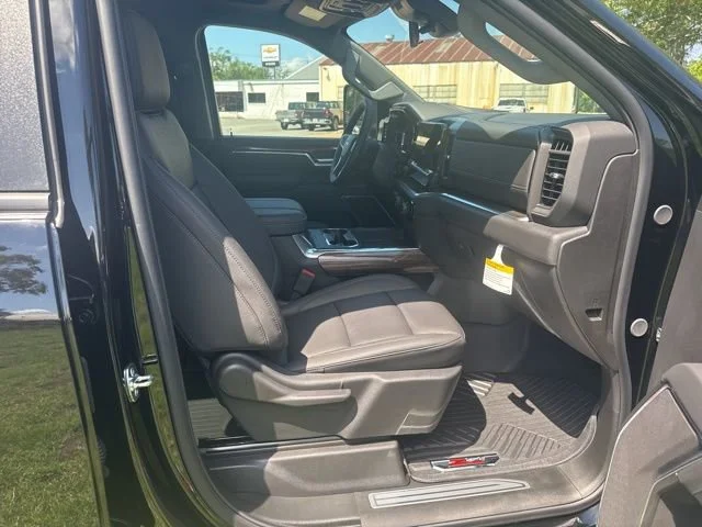 2025 Chevrolet Silverado 2500 HD LT - Photo 24