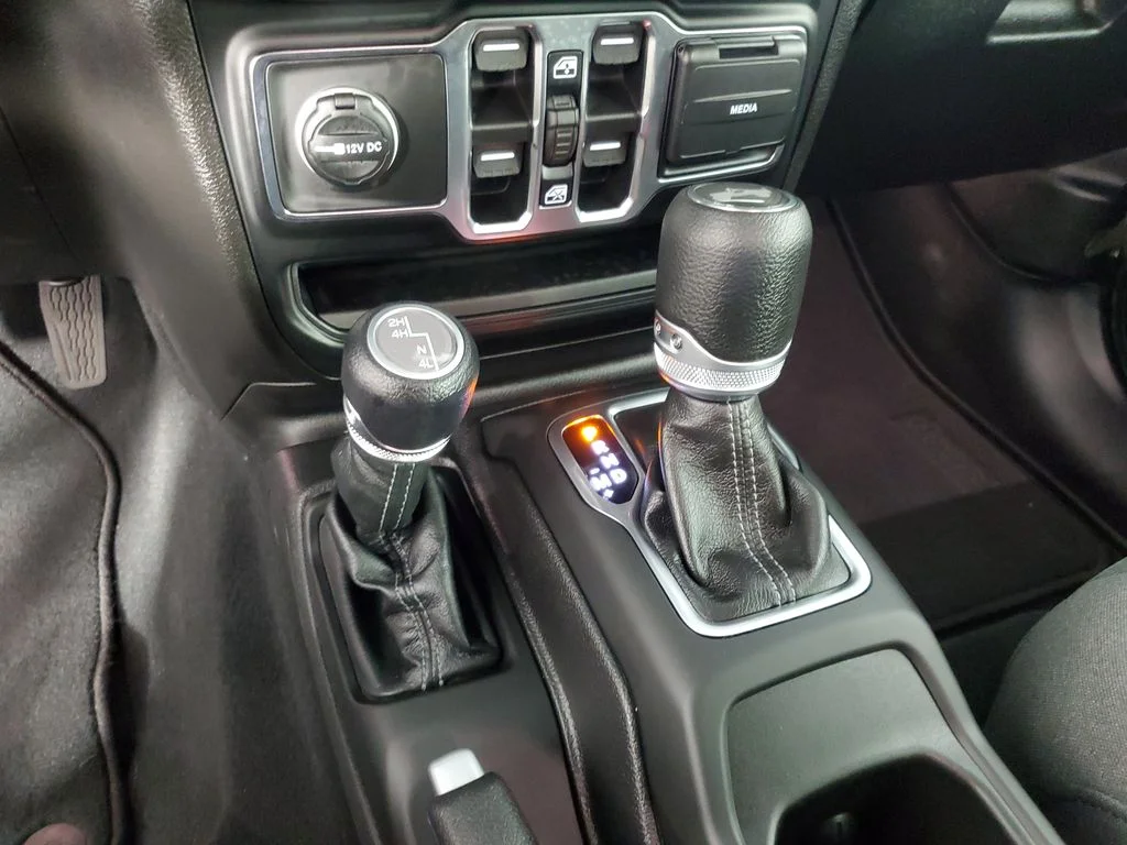 Used 2026 Black Jeep Sport S image 17