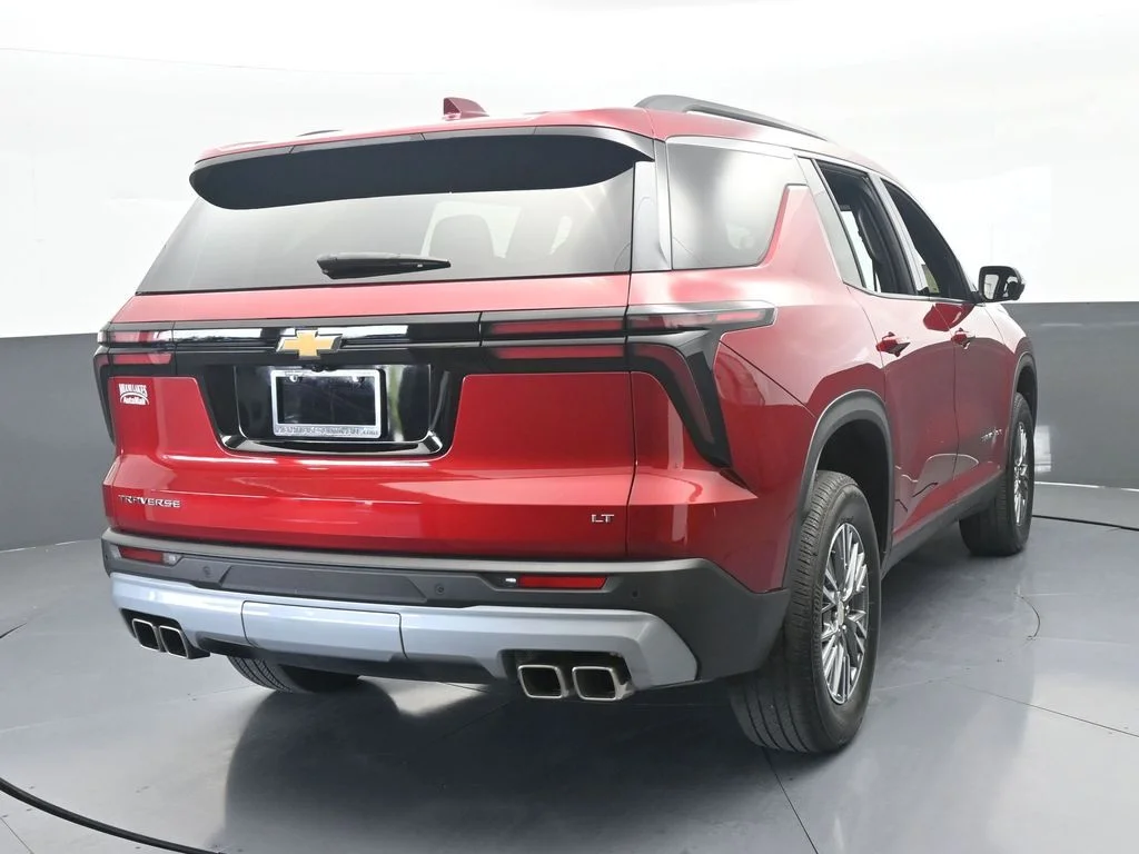 Used 2024 Radiant Red Tintcoat Chevrolet LT image 5