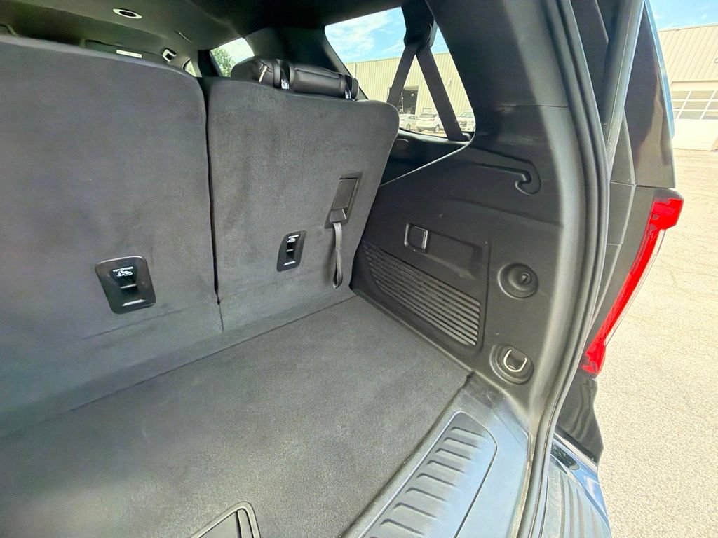 Used 2024 Onyx Black GMC SLT image 57