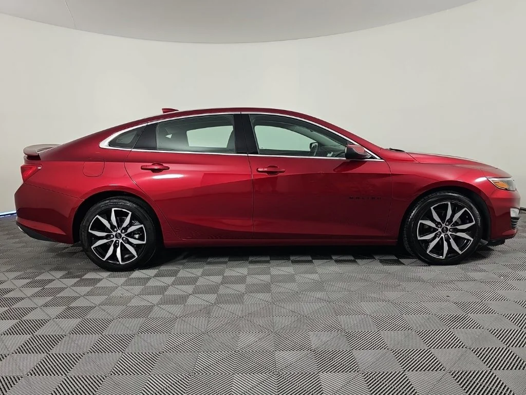 Used 2024 Red Chevrolet RS image 4