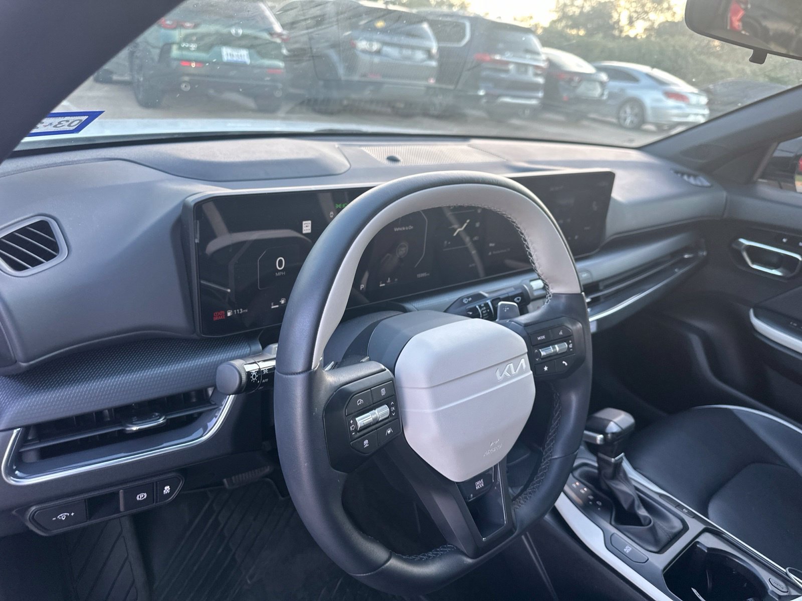 Used 2025 Snow White Pearl Kia GT-Line image 11
