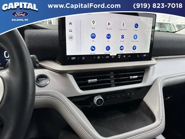Used 2025 White Ford Active image 25