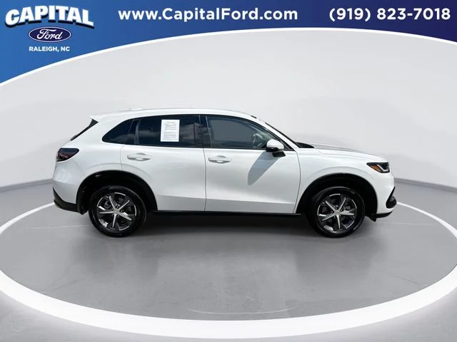 Used 2024 White Honda EX-L image 9