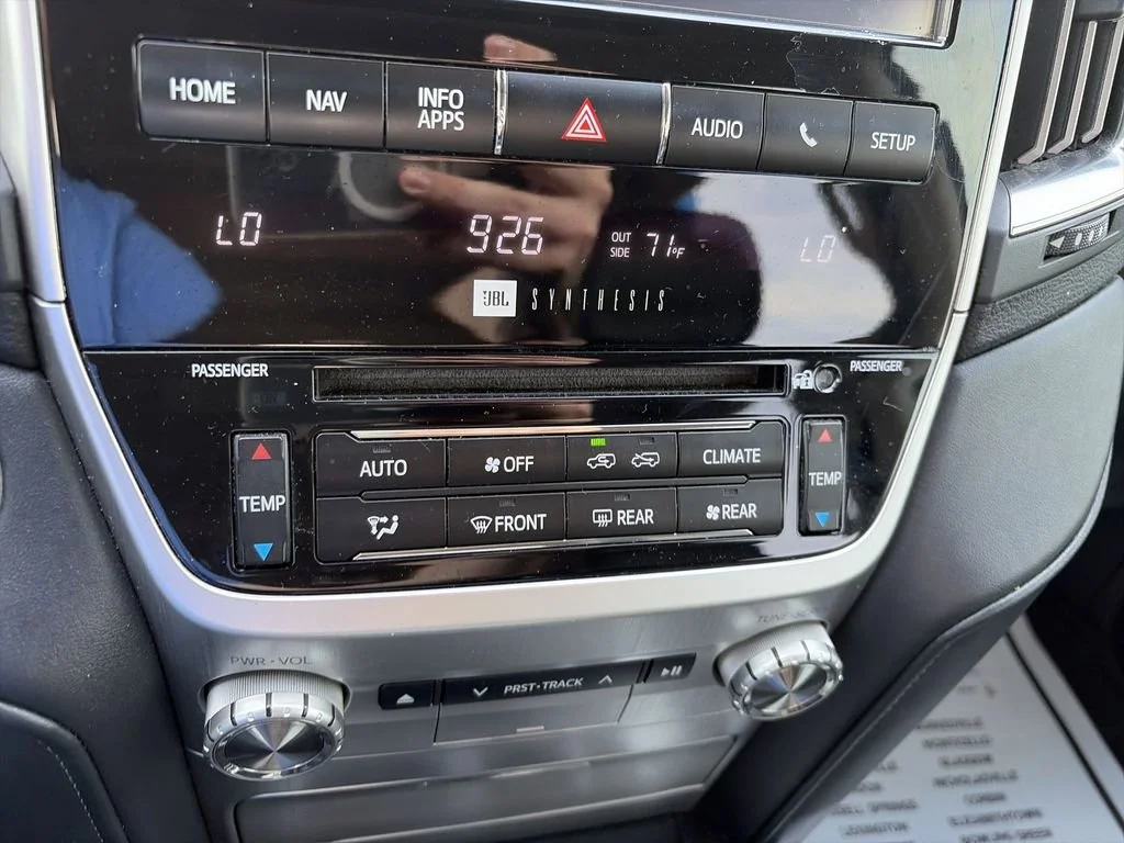 Used 2016 Black Toyota  image 25