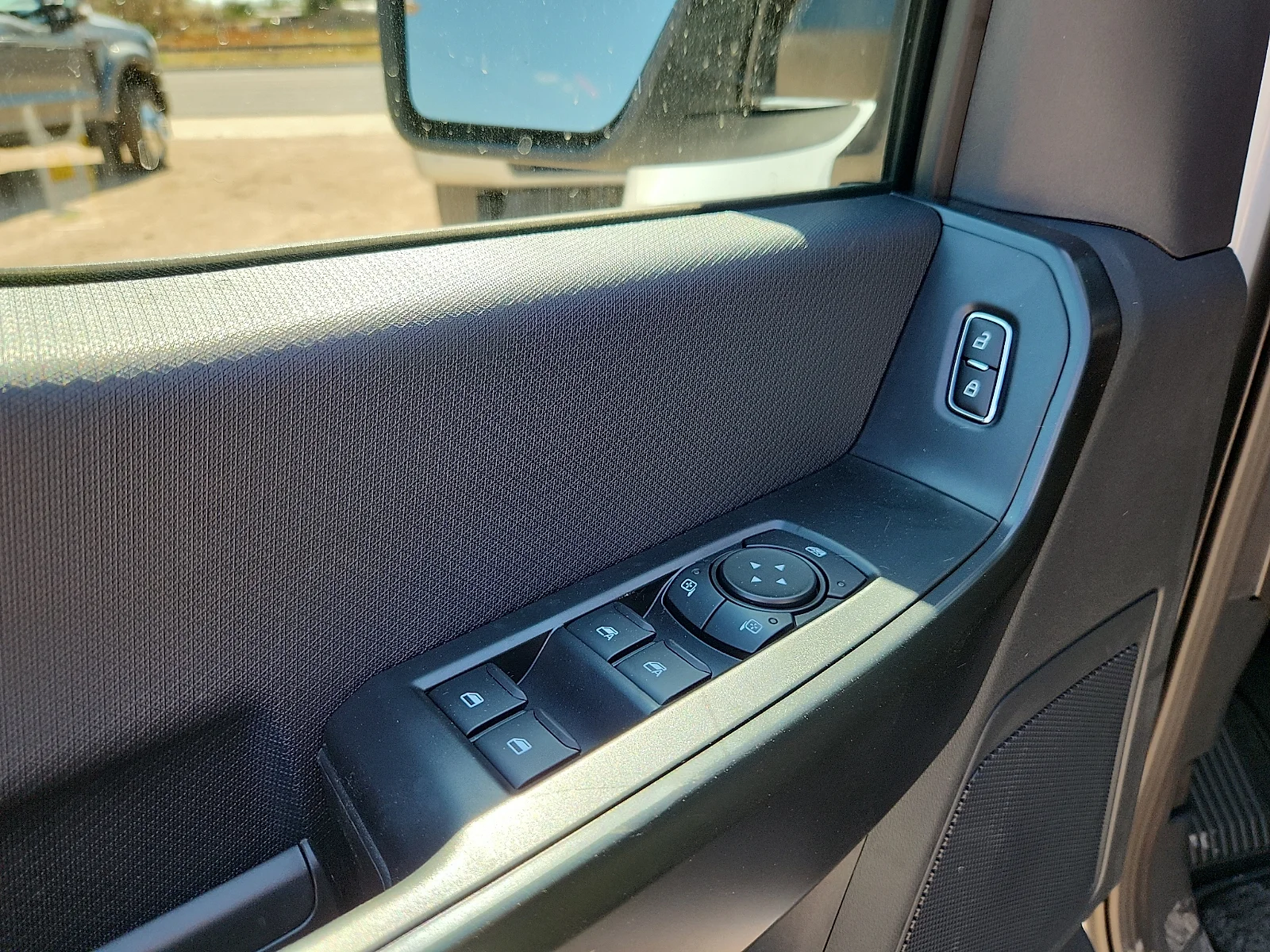 New 2026 Oxford White Ford STX image 15