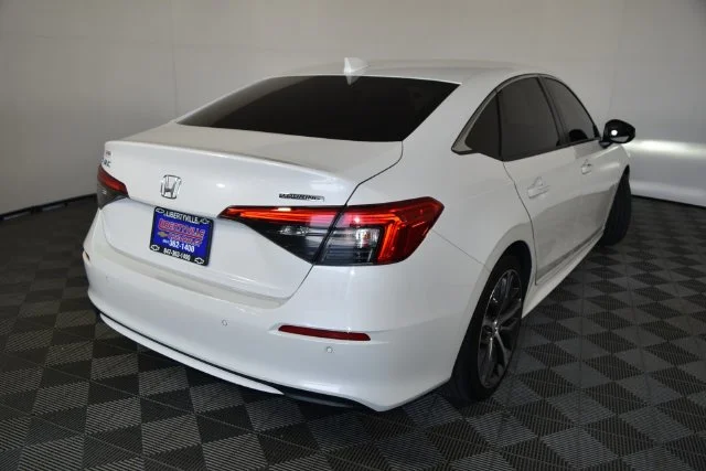 Used 2023  Honda Touring image 8