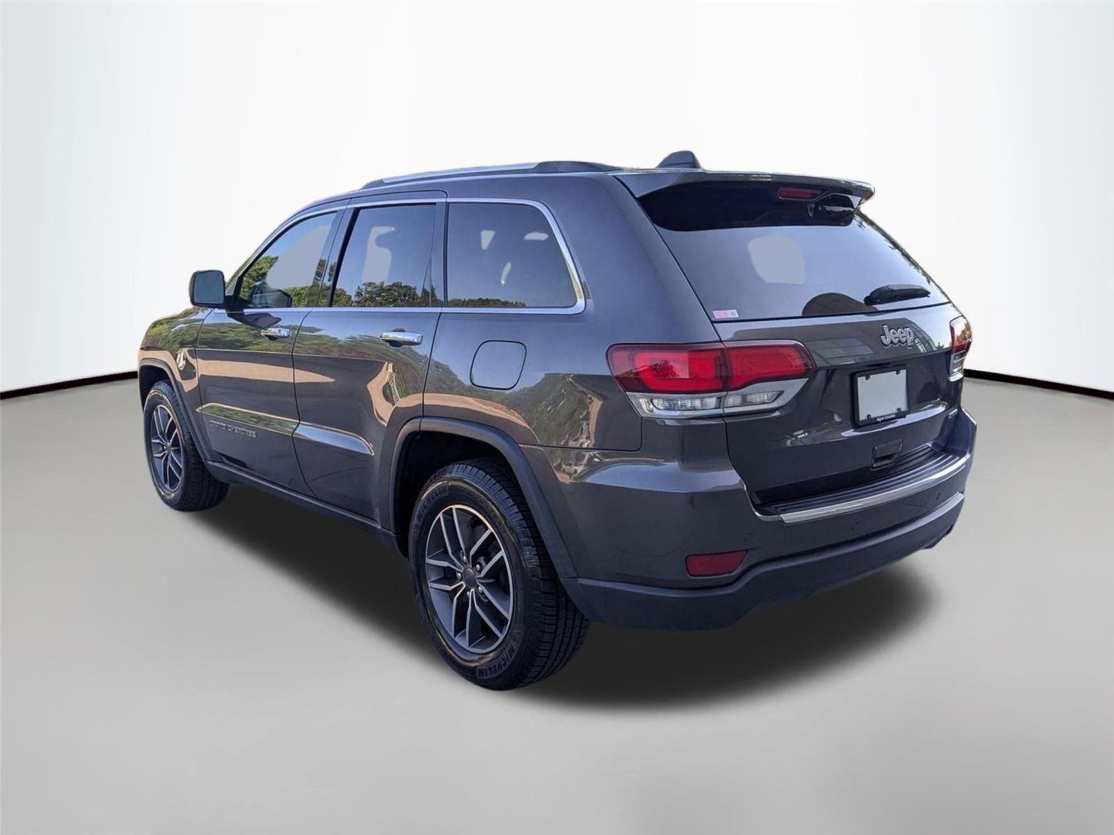 Used 2020 Granite Crystal Metallic Clearcoat Jeep Limited image 7