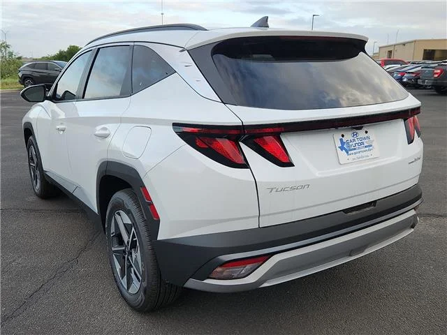 New 2026 Creamy White Pearl Hyundai SEL image 3