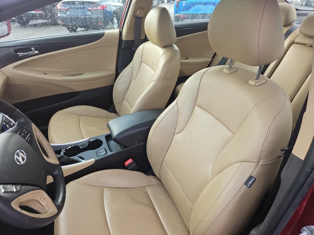 Used 2012 Sparkling Ruby Mica Hyundai 2.4L Limited PZEV image 6