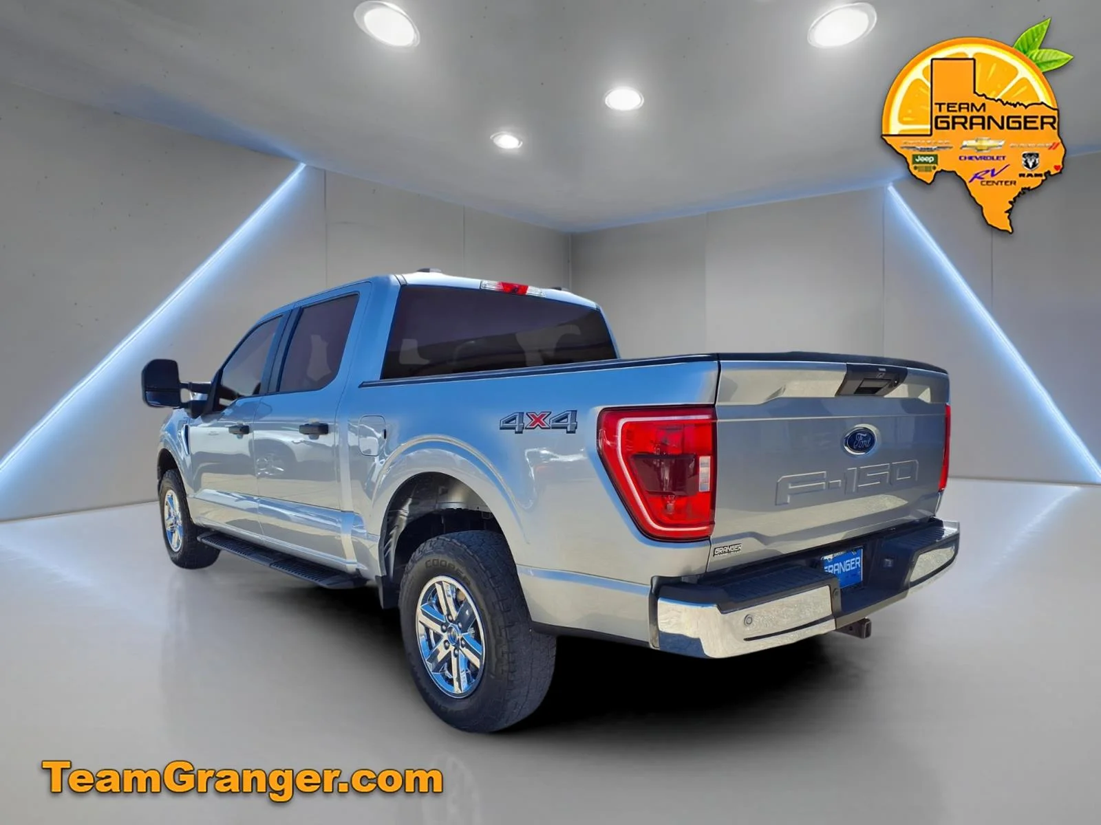 Used 2022 Silver Ford XLT image 4