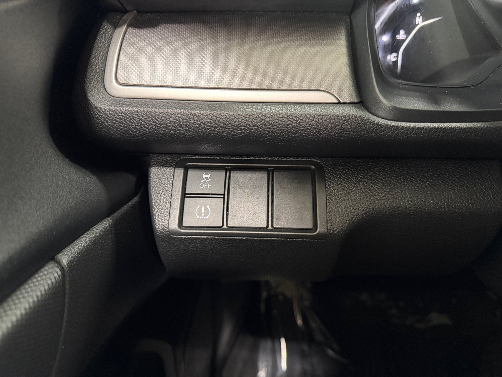 2016 Honda Civic LX - Photo 17
