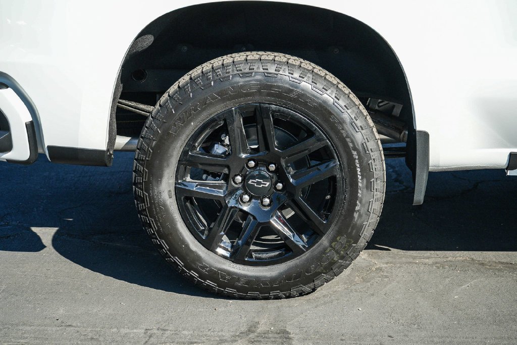 2026 Chevrolet Silverado 1500 RST - Photo 13